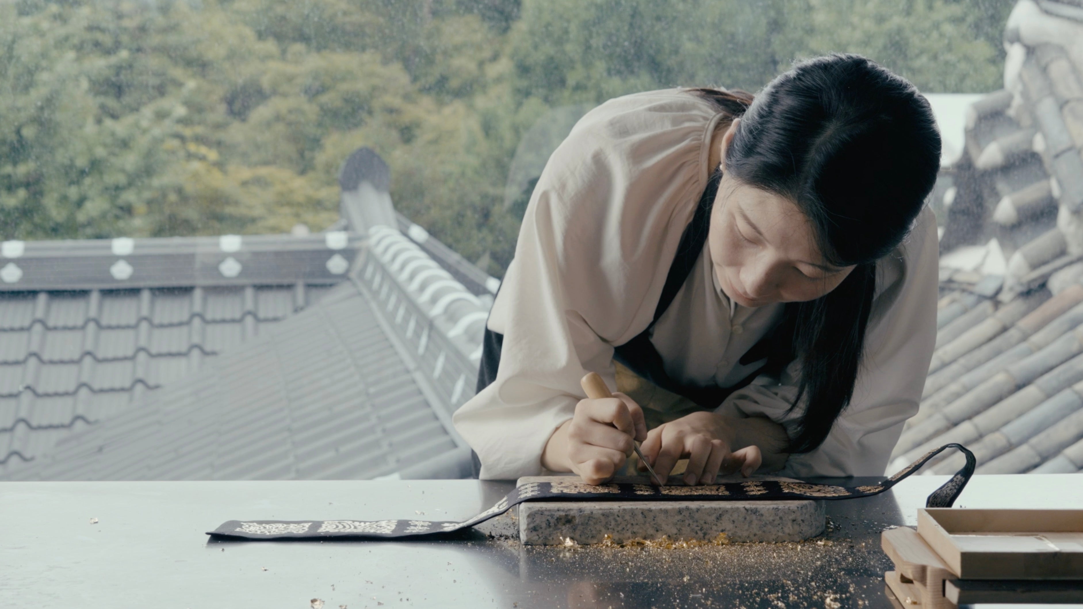 The Art of Korean Gold Leaf – Inside GLEAF’s Timeless Craftsmanship