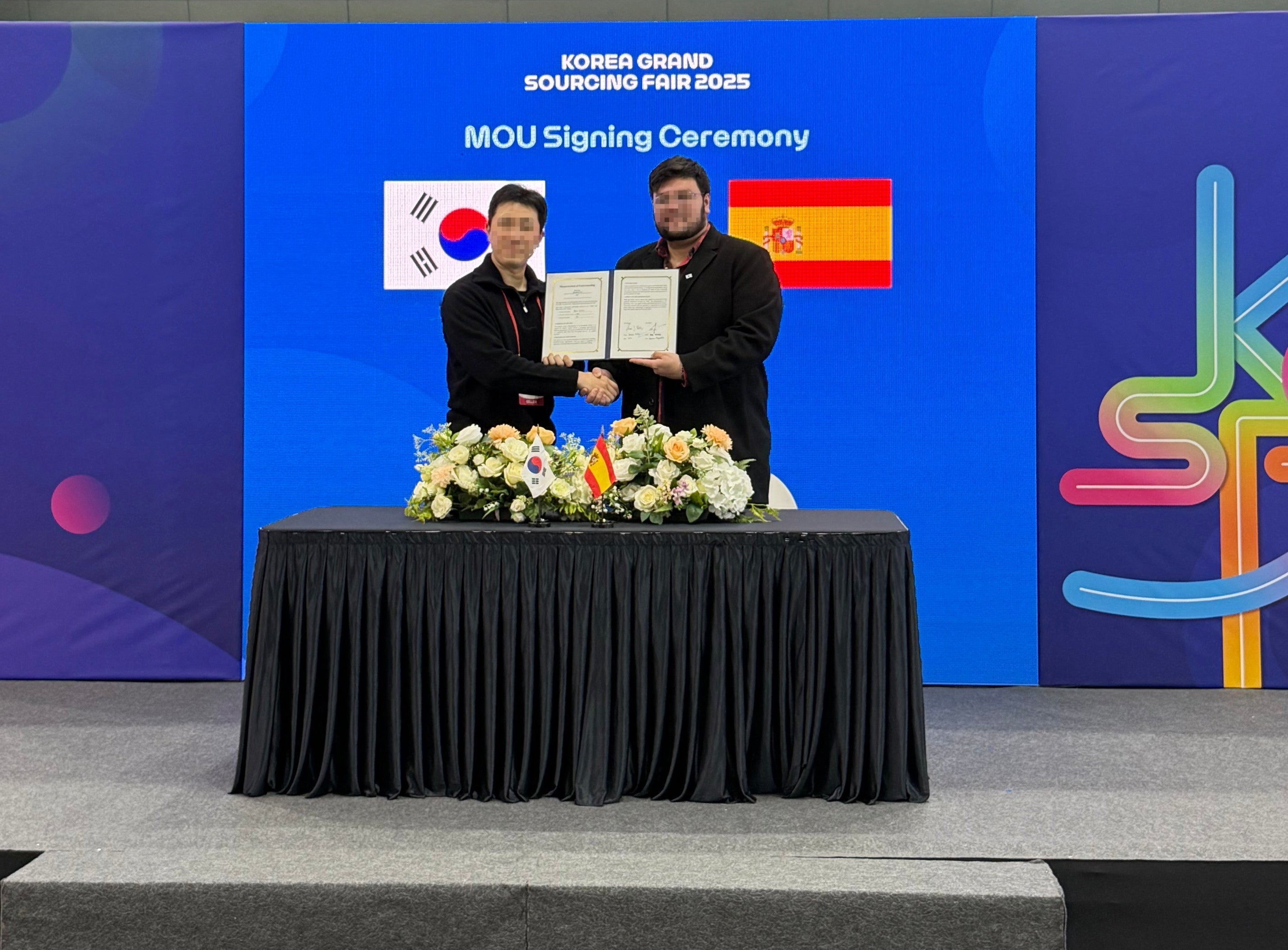 GLEAF Signs MOU with Spain’s KPOPHUB at the Grand Sourcing Fair 2025