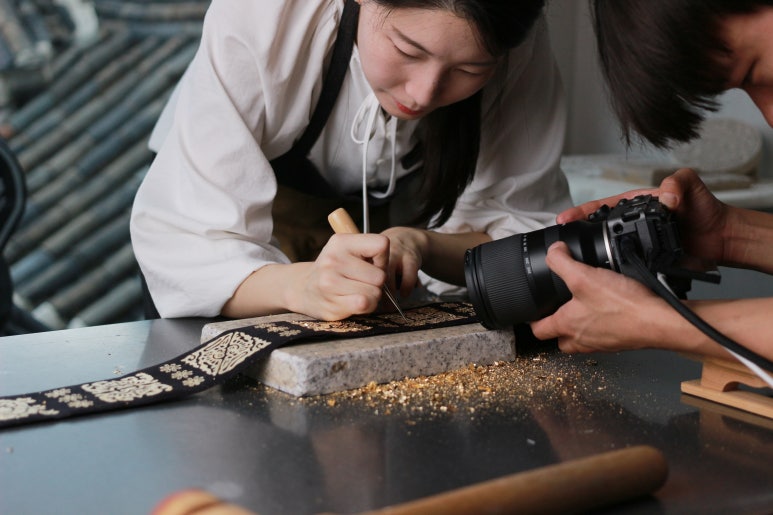 Shop handmade VIP gifts & Yedan preserving Joseon Dynasty heritage. Authentic quality, 100% Real Gold