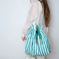 GLEAF traditional Korean tote in Chuiram Blue featuring gold-leaf keyring – handcrafted daily bag