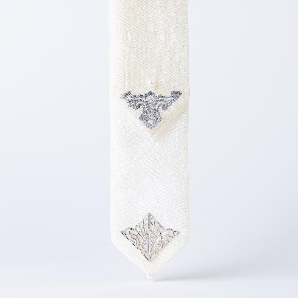 GLEAF white silk hair ribbon featuring silver bat motif – traditional Korean handcrafted design