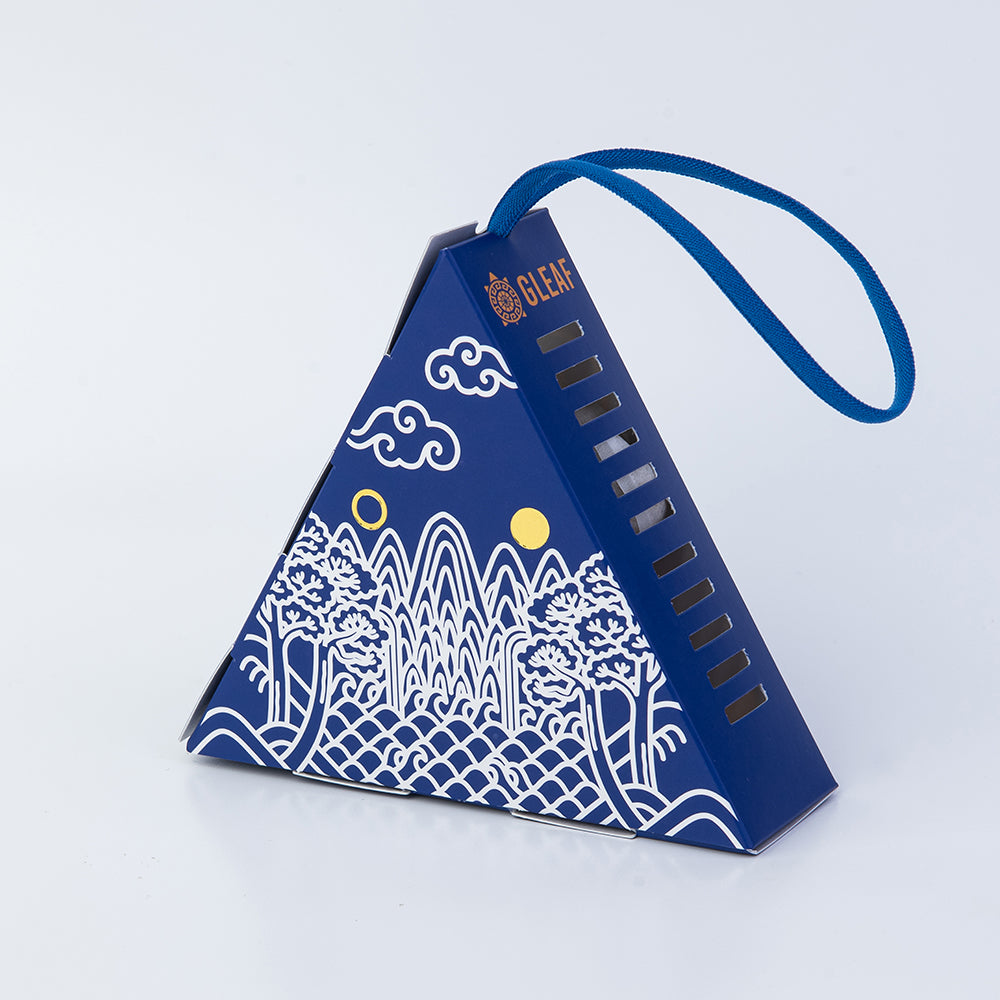 GLEAF Irwolobongdo motif fragrance sachet in blue with wet forest scent – made in Korea