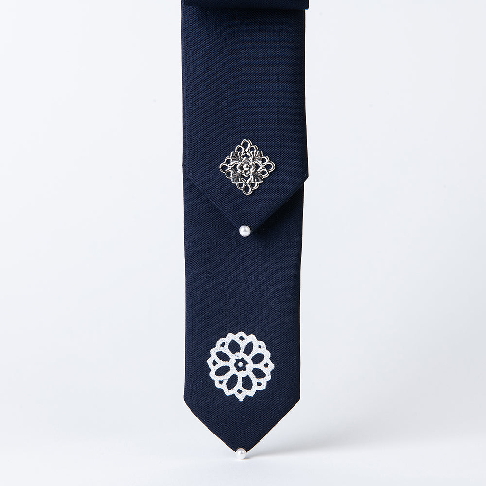 GLEAF navy silk hair ribbon featuring silver lotus motif – traditional Korean handcrafted design