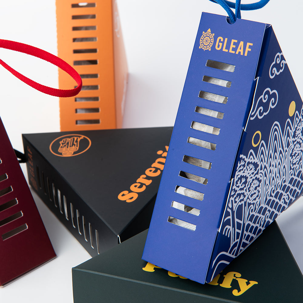 Handcrafted Korean Sachet with Lucky Tiger Motif and Gold-Leaf Design – GLEAF