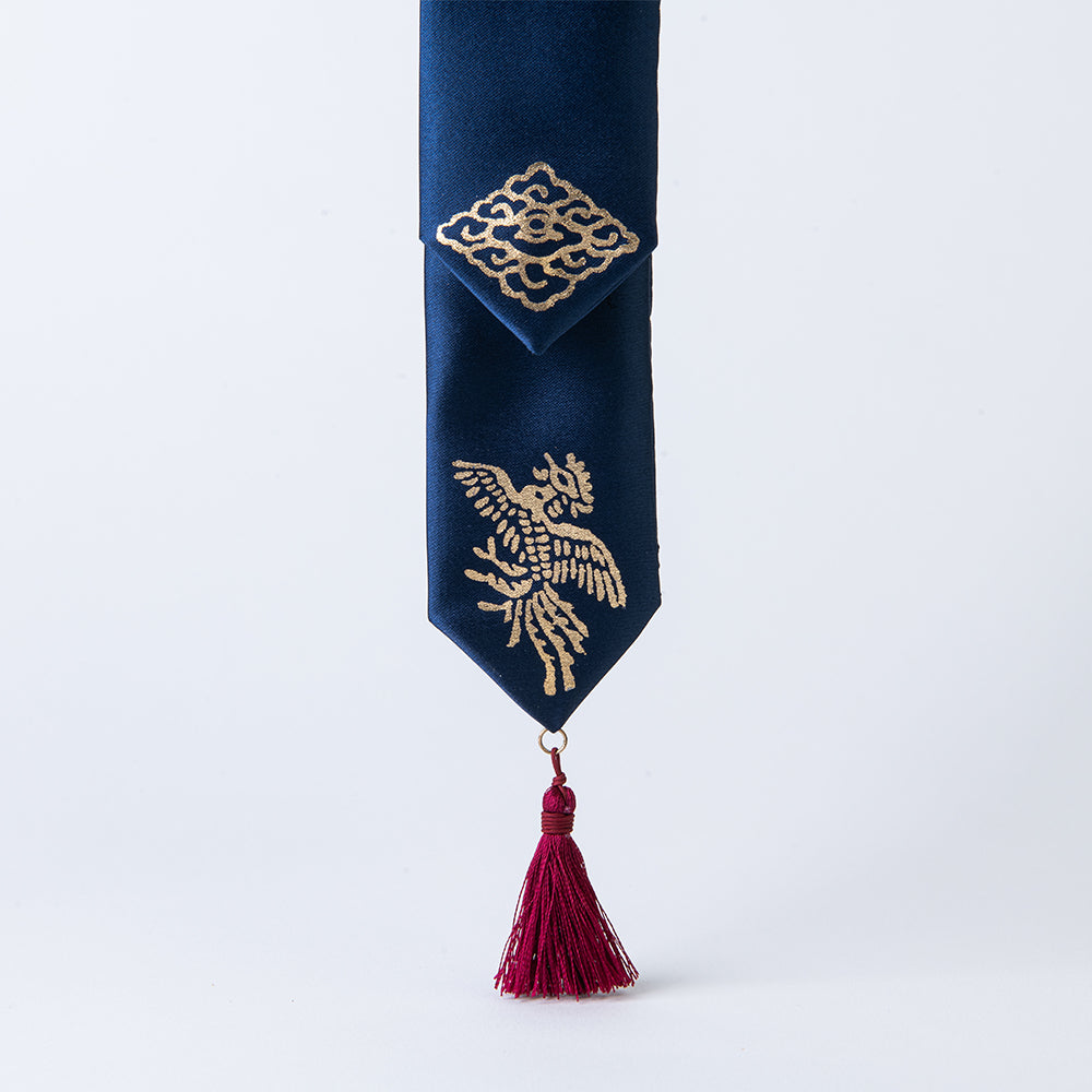 Handcrafted Korean silk keyring with gold-leaf emblem of cloud and phoenix by GLEAF – 100% silk handmade accessory